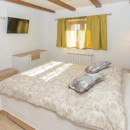 Spacious Guran * Воднян