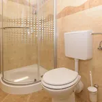 Spacious Guran Vikendica *