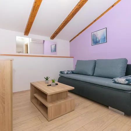 Holiday home Spacious Guran Vodnjan